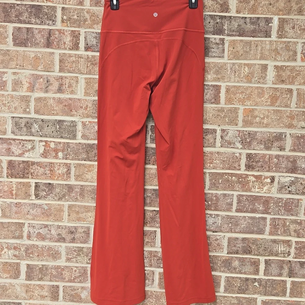 Lululemon Groove Nulu High-Rise Flared Pant Regular Size 8 - Picture 5 of 7